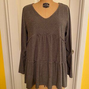 Grey ruffle tiered tunic, 1XL